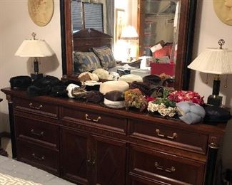 Stanley Dresser, Ladies Hats