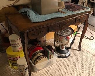 Ladies Desk, Tins