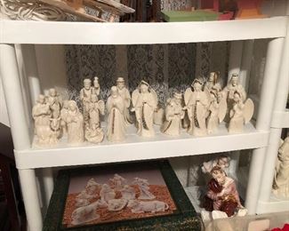 Lenox Nativity Pieces, no baby