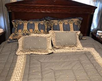 Qn Bed