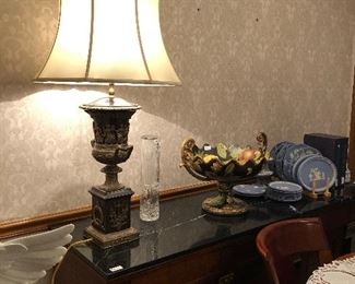 Fabulous Urn Lamp