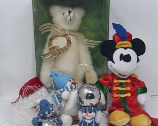 10"1994 Holiday Signature Bear, 8" Stuffed Mickey