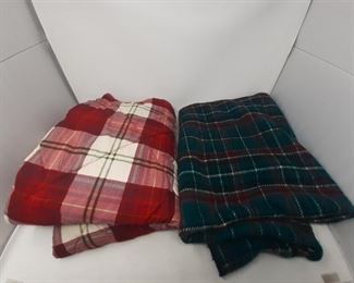 Lot 169 | 2 Holiday Throws