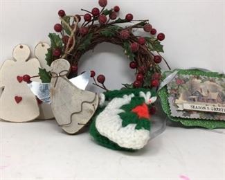 6” wreath along with 2