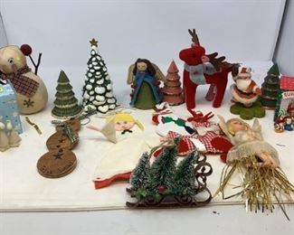 Assortment of Christmas decorations; total of 18
