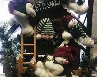 Large Snowkids on Birdhouse Holiday Decor