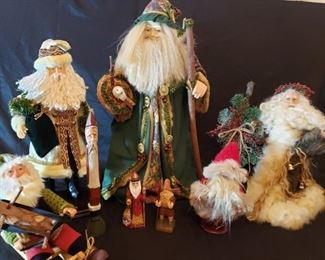 001 Rustic Santas