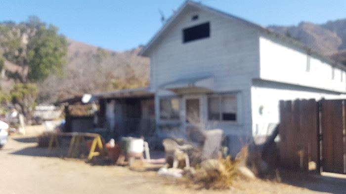 8541 N. Ventura Ave, LaSalle's residence.  Location of this sale.