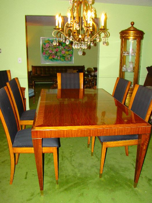 Henredon Dining Table w/ 8 Chairs