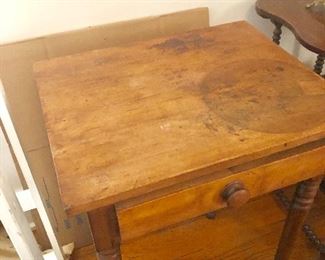 C 1840 work table 