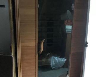 Full Size Sauna !! $ 950.00 - Works !!