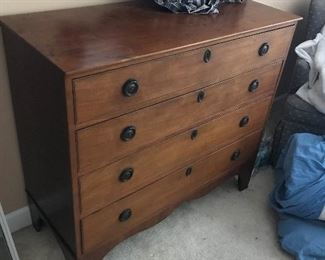 4 Drawer Antique Dresser $ 198.00