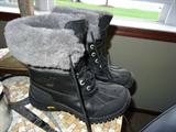 UGG boots, size 6. Brand new condition.