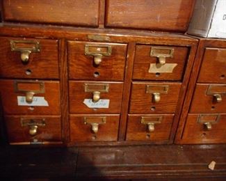 Vintage Oak Remington Rand Library Div Card Catalog 9 Drawers ( There are 2)