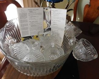 Vintage Punch Bowl..Holidays are coming!!