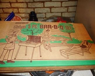 Mid Century BBQ Set NRFB 