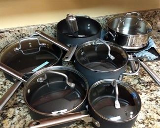 Selling large collection Calphalon baking ware. Over 20 pieces (not including lids). Well cared for, Much of which has never been used. Would cost $900+ to buy pieces new.
Ideally looking to sell the entire lot together, but can break down as follows.
$30 - Calphalon Unison 5Qt Dutch Oven (1 pan, 1 lid)
$30 - Calphalon Contemporary 10" & 12" Fry Pan Set (2 pans, 1 lid)
$85 - Calphalon Contemporary Pot Set (4 pots, 4 lids)
$175 - Calphalon Premier Set (4 pots, 2 pans, 5 lids, 1 inset, 1 Colander)
$50 - Large Pot Pair (2 pots, 2 lids, 1 inset)
$30 - 2 Pan Set (2 pans, 1 lid)