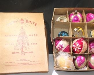 More vintage ornaments in box