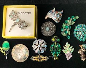 Pins in Hues of Green https://ctbids.com/#!/description/share/271257