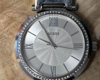 Guess Watch #3 https://ctbids.com/#!/description/share/271266