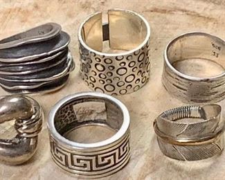 Six More Silver Rings https://ctbids.com/#!/description/share/271240