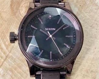"The Facet" Nixon Watch in Purple https://ctbids.com/#!/description/share/271249