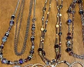A Jewelry Mix https://ctbids.com/#!/description/share/271289