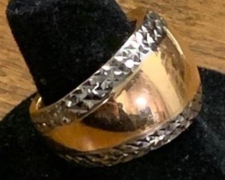 14K Rose Gold Ring https://ctbids.com/#!/description/share/271219