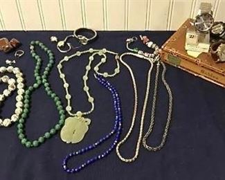 Jewelry & More https://ctbids.com/#!/description/share/271355
