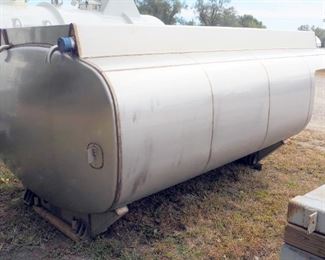 10 Ft, 1500 Gallon, Stainless Steel Aviation Fuel Tank