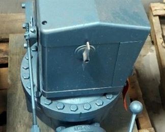 Itron Petroleum And LPG Truck Meter, Model #834 Includes Operation And Maintenance Manual