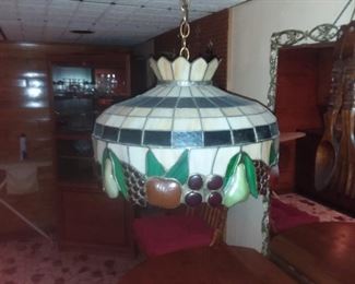 STAINED GLASS LAMP