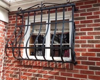 SMALLER BARS