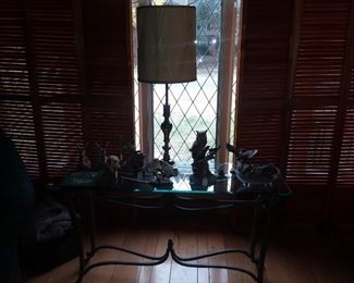 HALL TABLE WITH LOTS OF OWL COLLECTIBLES