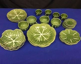 Bordallo Pinherio Dinnerware