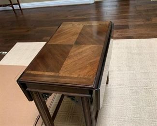 #5 coffee table w drop sides square legs inlay top 15-32x27x24  $ 100.00