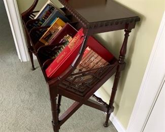 #52 bookcase entry table w 4 x style legs 36x16x33  $ 175.00