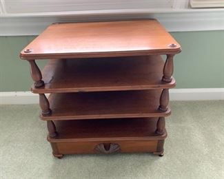 #59 vintage 4 shelf end table w drawer at bottom with wood handle 18x15x19  $ 100.00