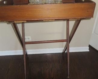 Wooden Folding Tray Table