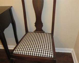 Queen Anne Dining Chairs
