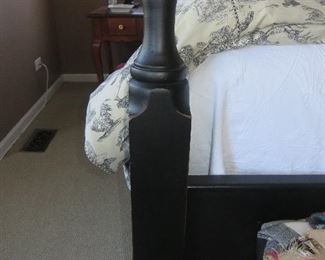 Black Queen Quincy Bed
