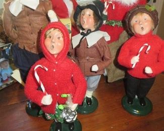 Byers Choice Holiday Carolers