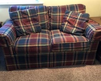 Sherrill plaid loveseat w/ 2 throw pillows.