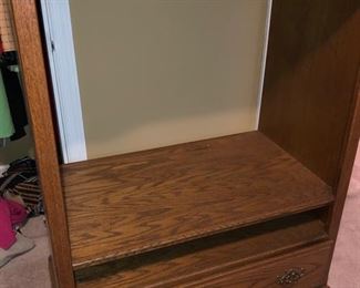Entertainment center w/ one drawer