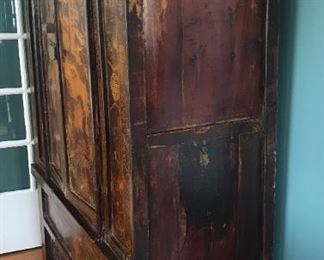 Mid-19th Century Chinese Pingyao cabinet https://ctbids.com/#!/description/share/272256