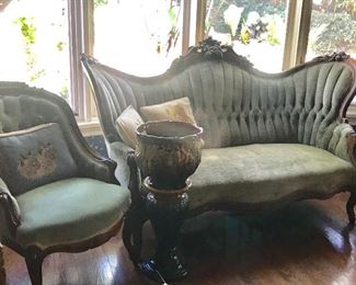 Victorian furniture 
