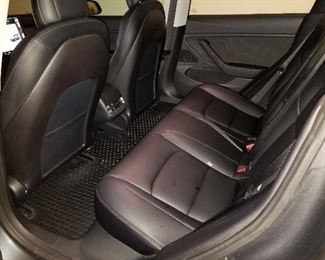 2018 Tesla Model 3 (apx 6200 miles)