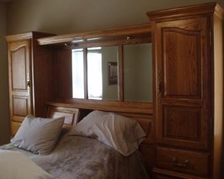 Custom Oak Queen Bedroom Head Board, Mirror & Towers