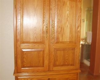 Armoire