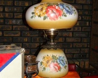 Flower oil lamp